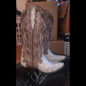 Women’s Size 6 Leather/Matte Python Boots